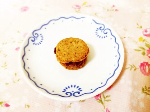 シナモン＆紅茶風味♪サクサクあんこサンドクッキー